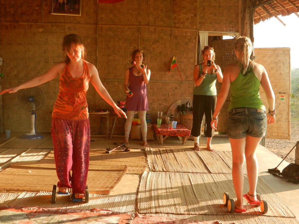 Pai Circus Hostel Kültér fotó